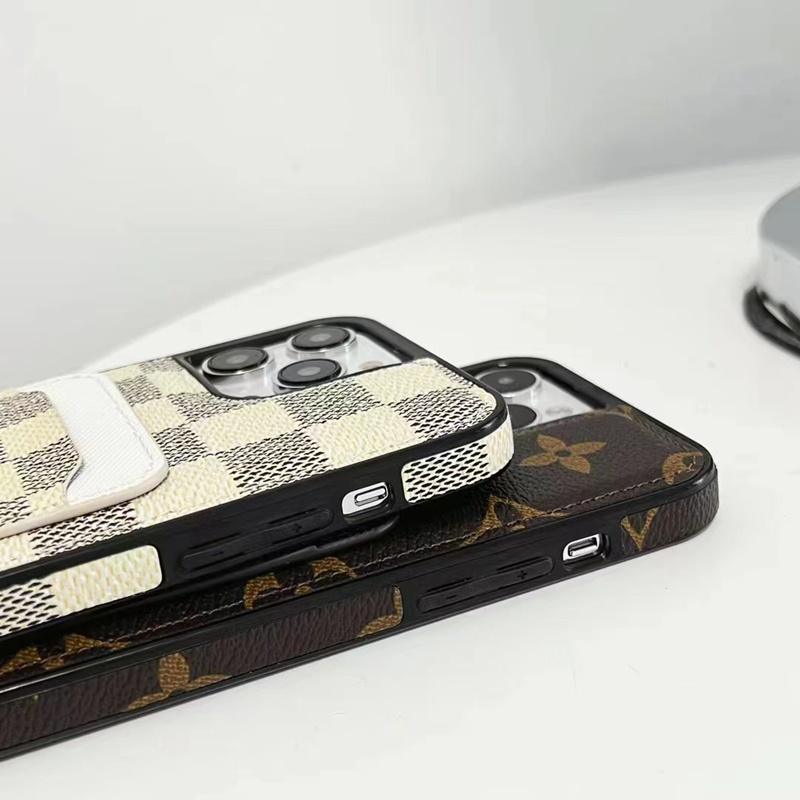 Luxurious Gucci Leather Case for iPhone 14 - HypedEffect