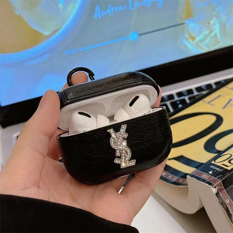 Celine Wireless Charging Case for AirPods4